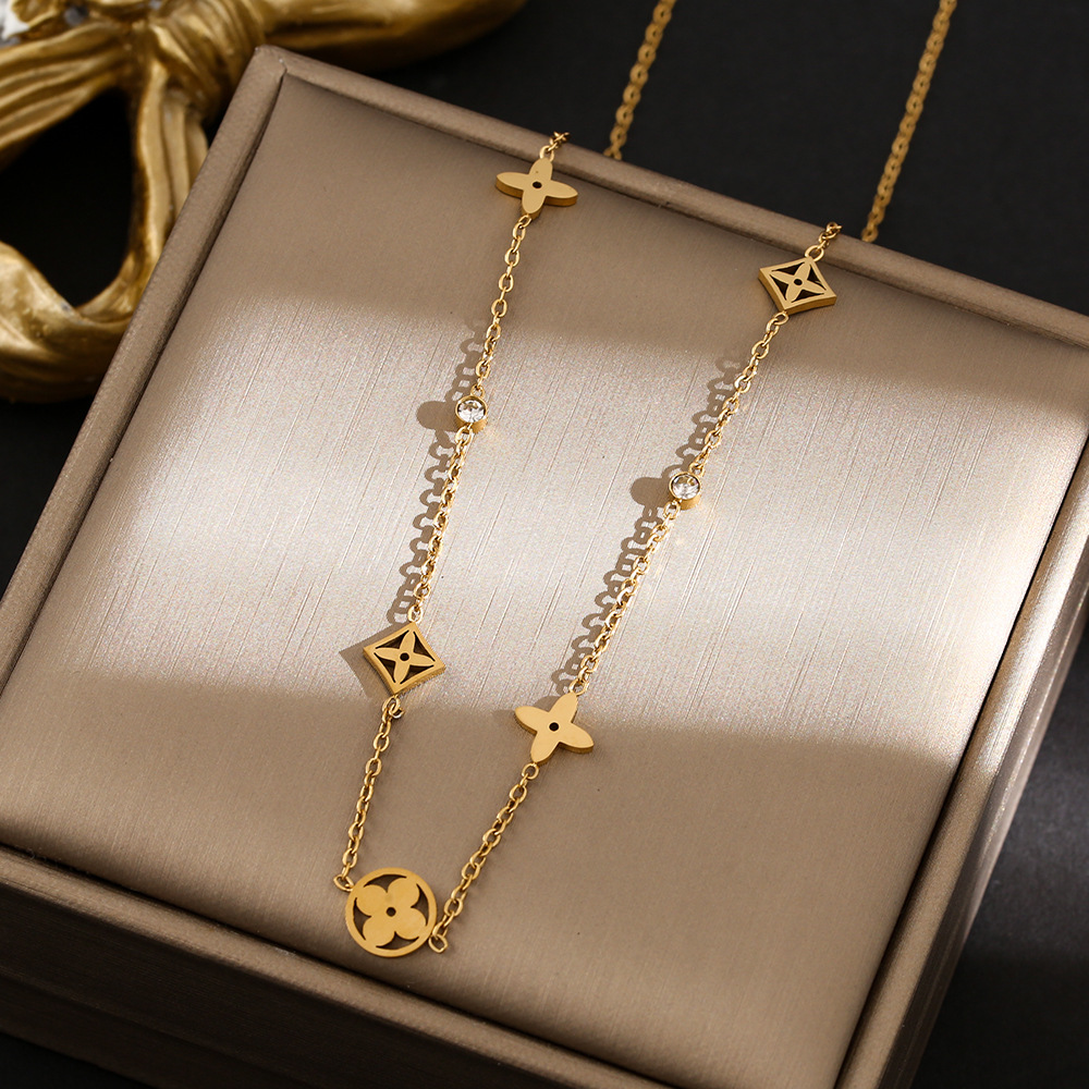 201 Stainless Steel Chain Material 1 Piece Quantity Titanium Steel Simple Style Plating Inlay Heart Shape Flower Zircon Pendant Necklace