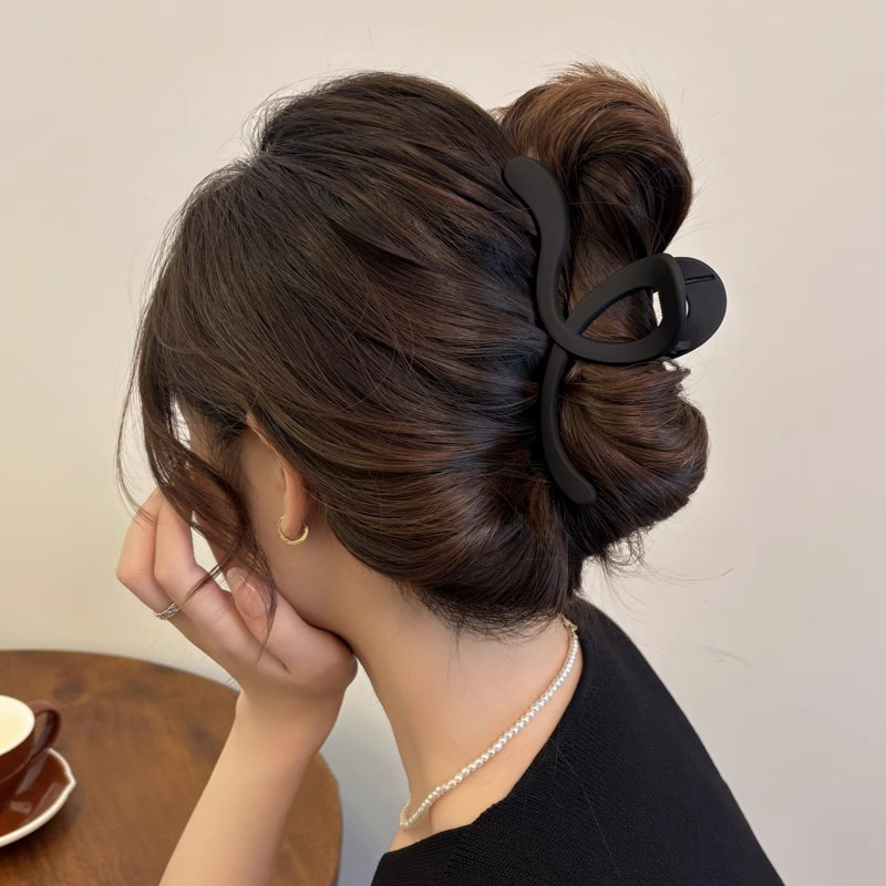 2025 nueva pinza de tiburón, más adecuado para mujeres, horquilla de la parte posterior de la cabeza de verano, pinza de agarre grande, horquilla de tocado