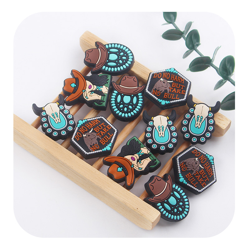 Nuevos artículos para madres y bebés dibujos animados vaqueros occidentales cuentas de silicona creativas DIY tetas cadena de pulsera juguetes accesorios de goma de dente