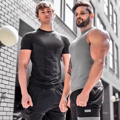 GYMSHARKonyx1男士运动健身T恤上衣休闲透气紧身短袖跑步透气速干