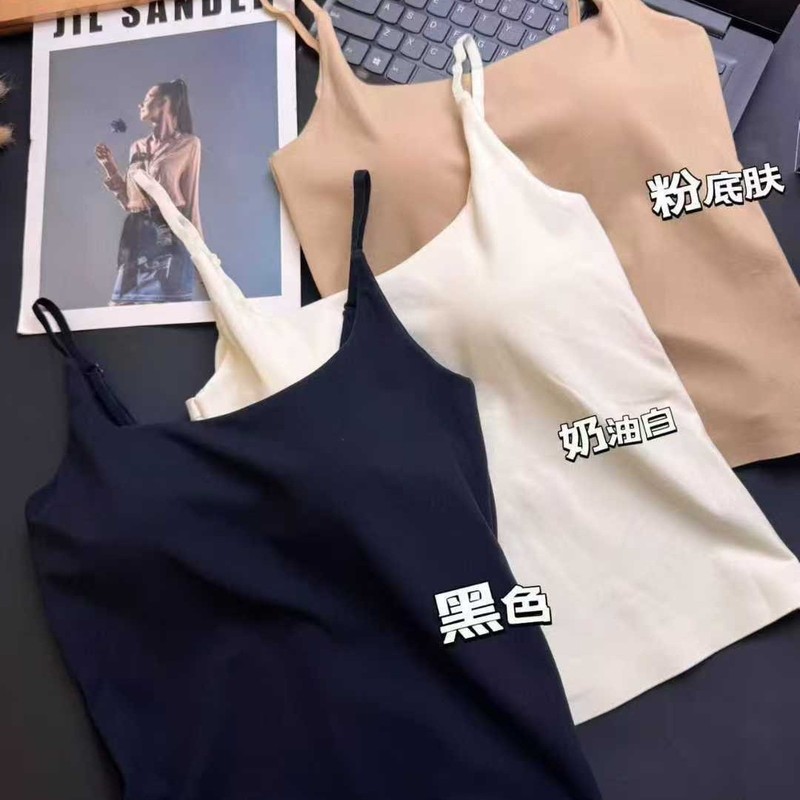 妃子纪新3377初秋磨毛吊带背心女粉底液带胸垫一体式外穿打底美背|undefined