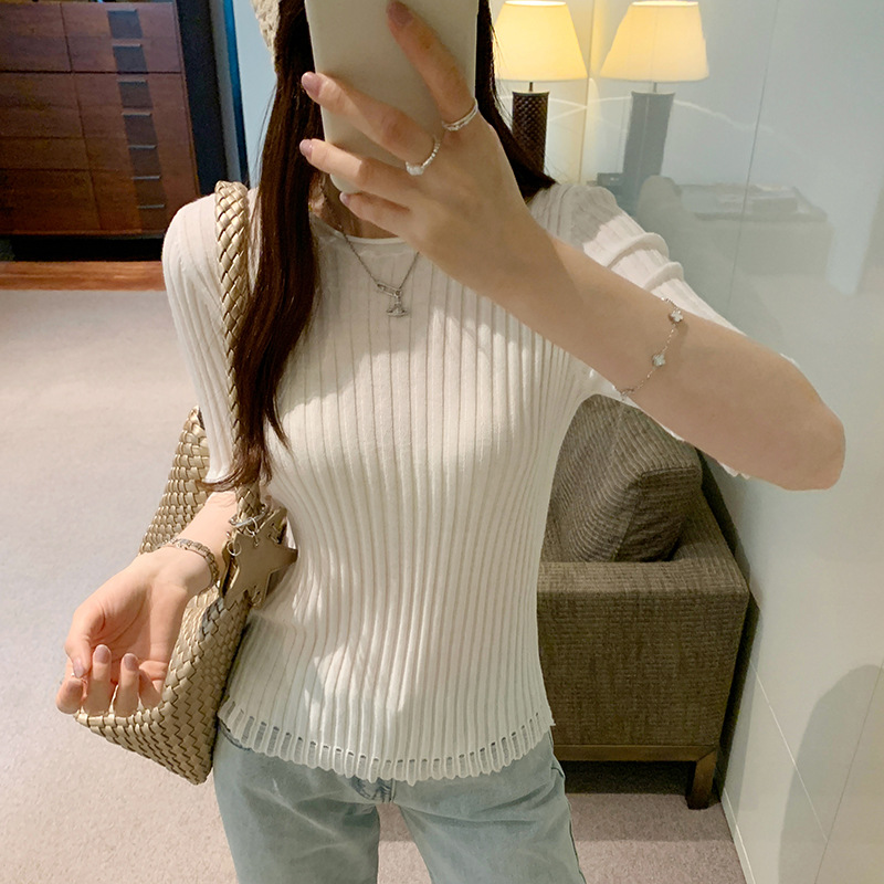 This year's popular Pit Strip Round Neck Short Sleeve Knitted Sweater Women's 2025 Summer New Beautiful Summer Inner Wear Outer Wear Top