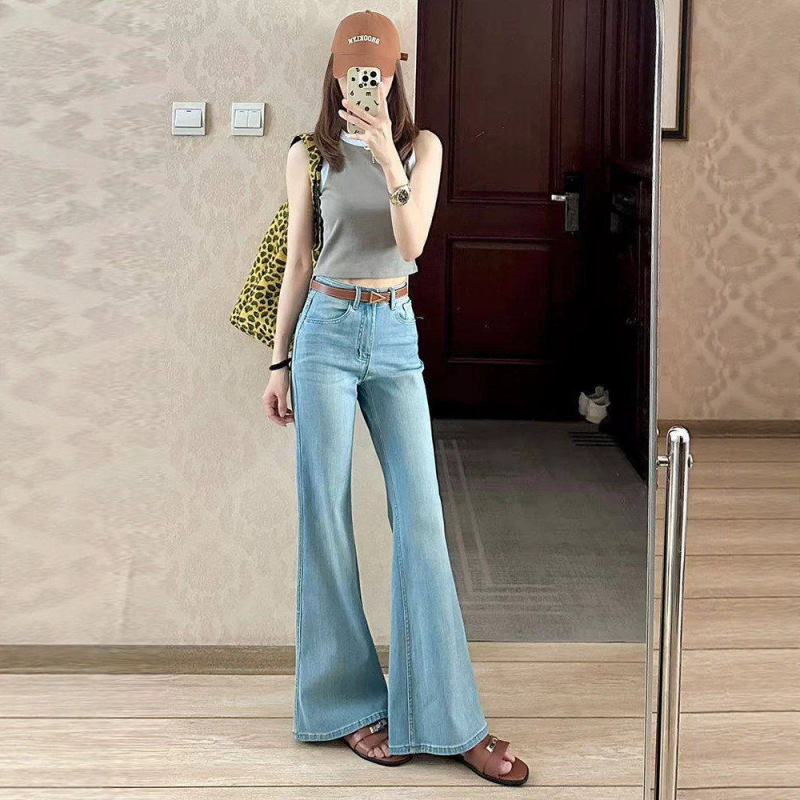 Light-Colored Flared Jeans for Women, 2026 New Summer Style, High-Waisted, Non-Tight, Drapey Bell-Bottom Pants