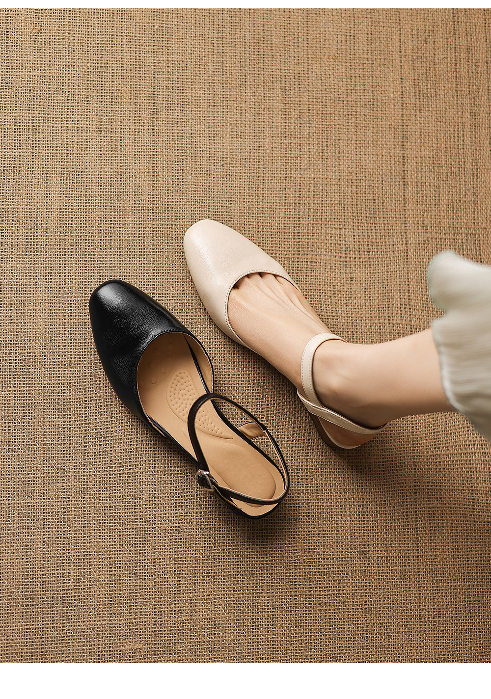 Sandal nữ quai chữ V bít mũi đế bệt phong cách đơn giản — đen chi tiết 1