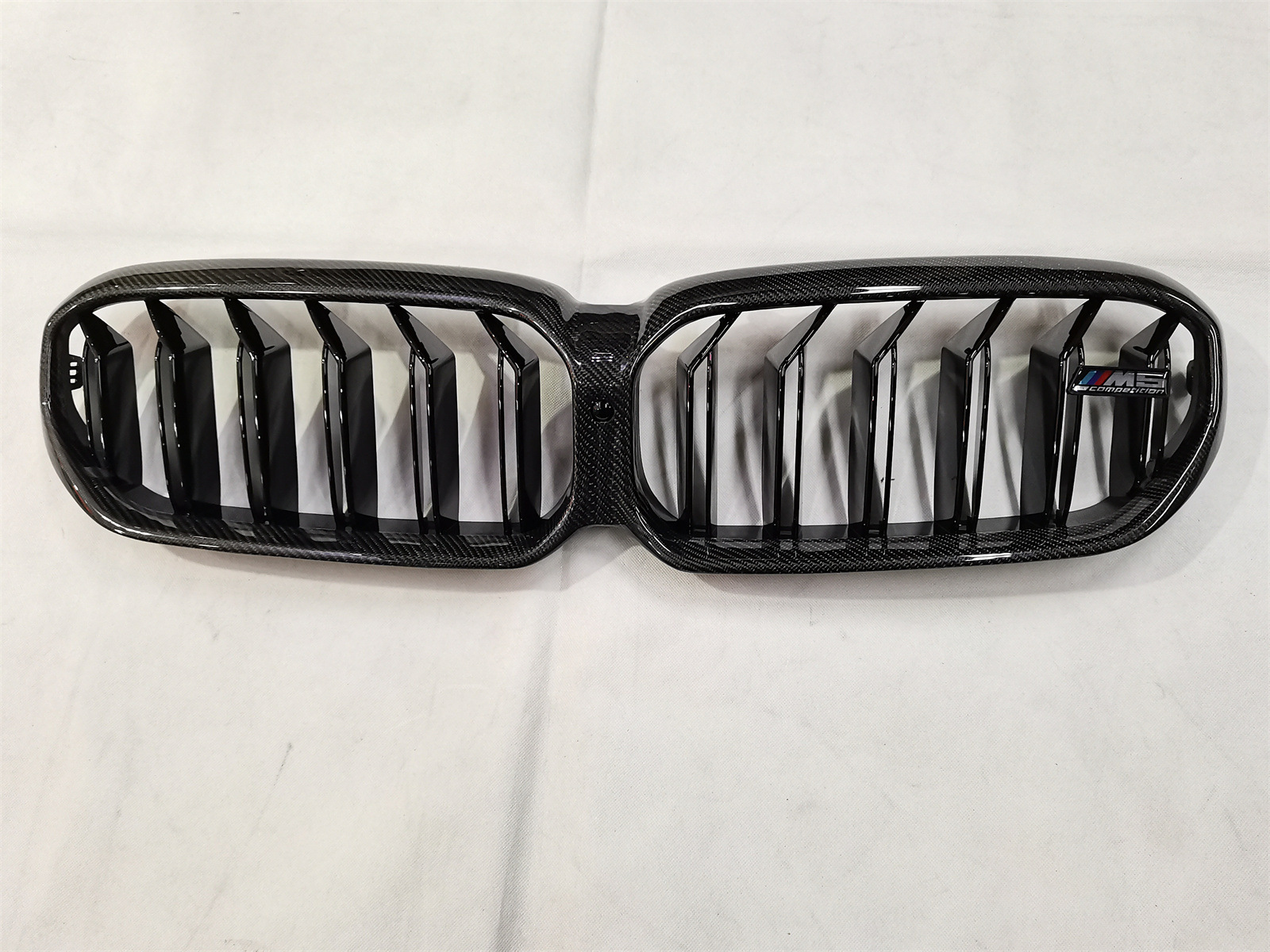 Suitable for Bmw 5 Series G30G38 Carbon Fiber Front Grille Modification Dual-Line Grille Integrated Type Original Replacement Style