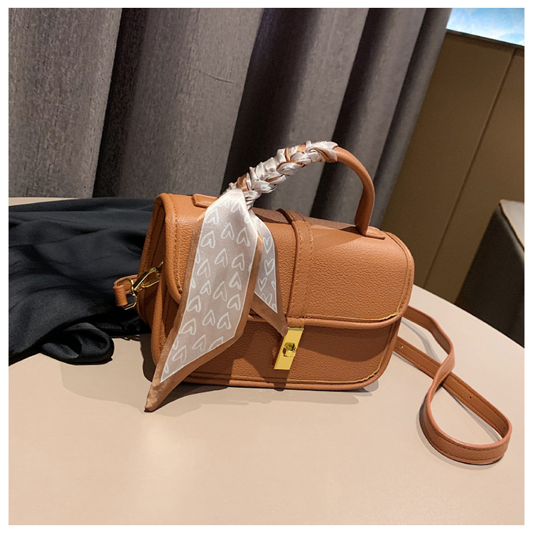 2023 Herbst und Winter neuer Stil, leichter Luxus, vielseitig, High-End-Retro-Umhängetasche für Damen, kleine quadratische Handtasche_voghion.com