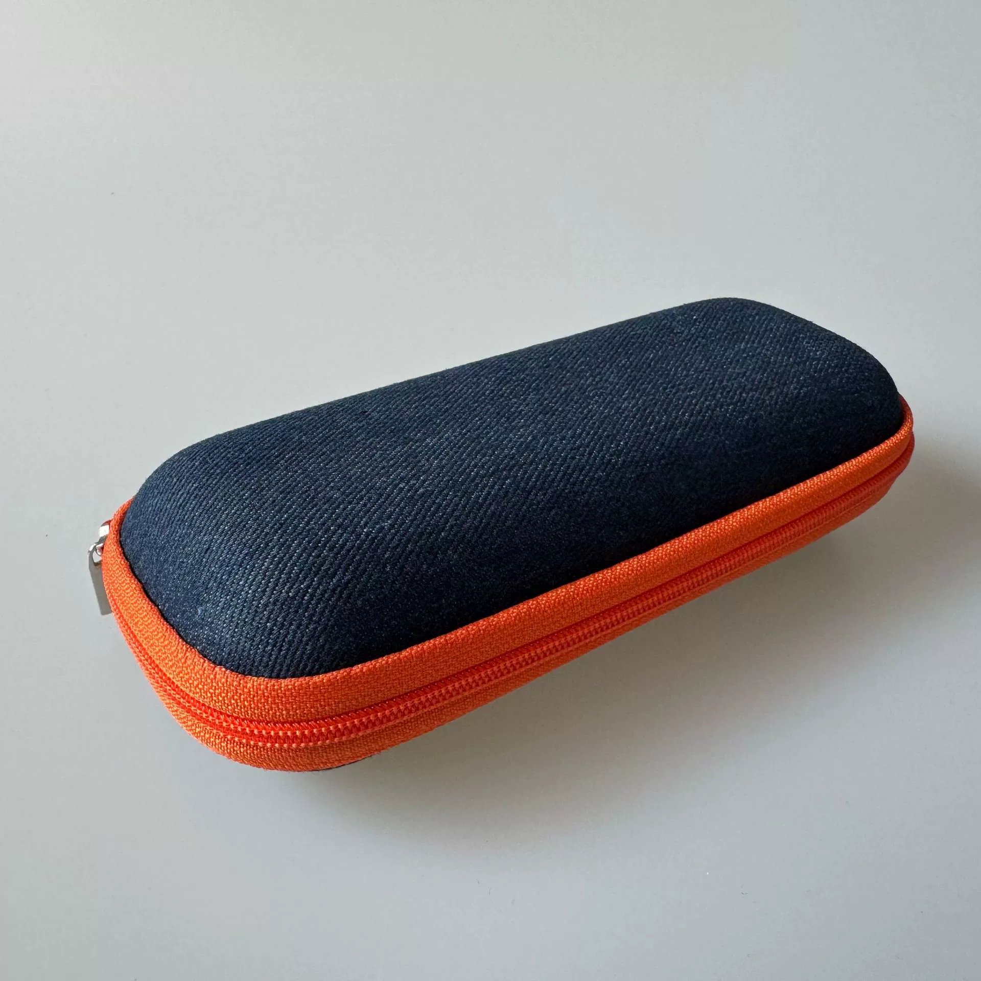 Оптовая продажа от производителя: круглые и квадратные футляры для очков из денима и ЭВА, футляры для солнцезащитных очков на молнии, оптические футляры, модный новый стиль