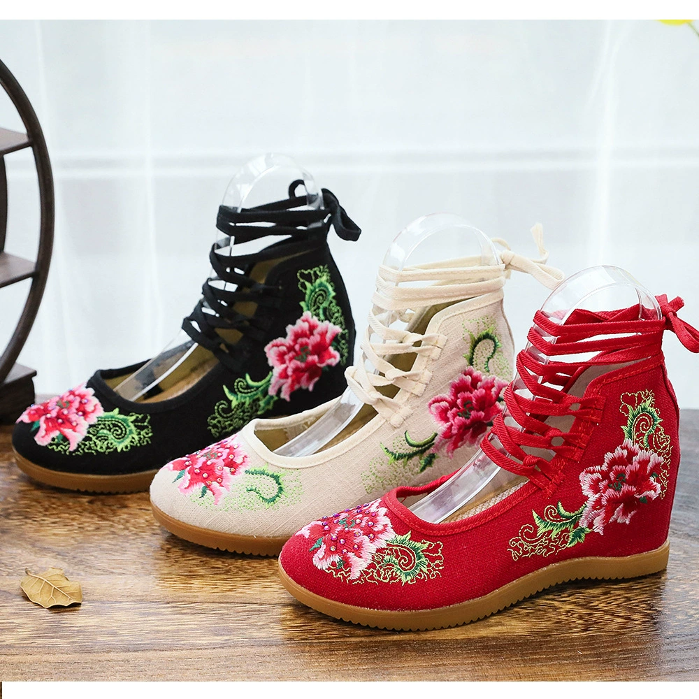 Сухожилия на весну и осень, женская обувь на высоком каблуке, Тканевая обувь с вышивкой из горного хрусталя, женская обувь с вышивкой на танкетке