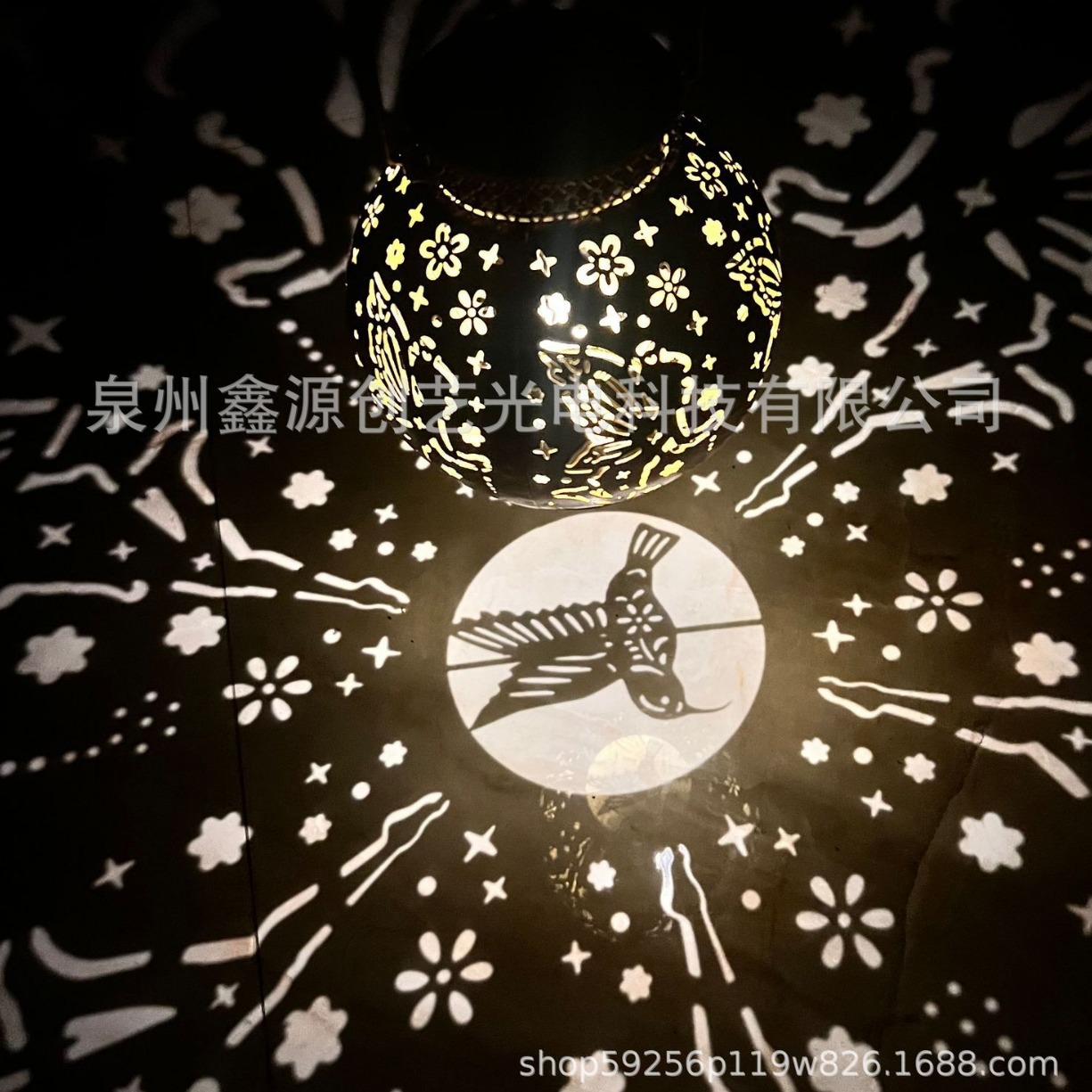 공장 직접 판매 아마존 뜨거운 태양 조명 야외 방수 공 모방 천사 잔디 정원 조명