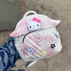 かわいいKTは翼のリュックサックの女性のファッションの韓国版を染めます。