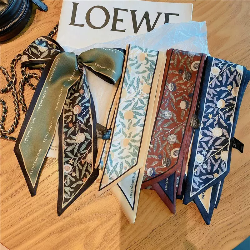 新款丝巾女秋季百搭长款发带丝带绑包用小香风时尚款围巾花朵飘带