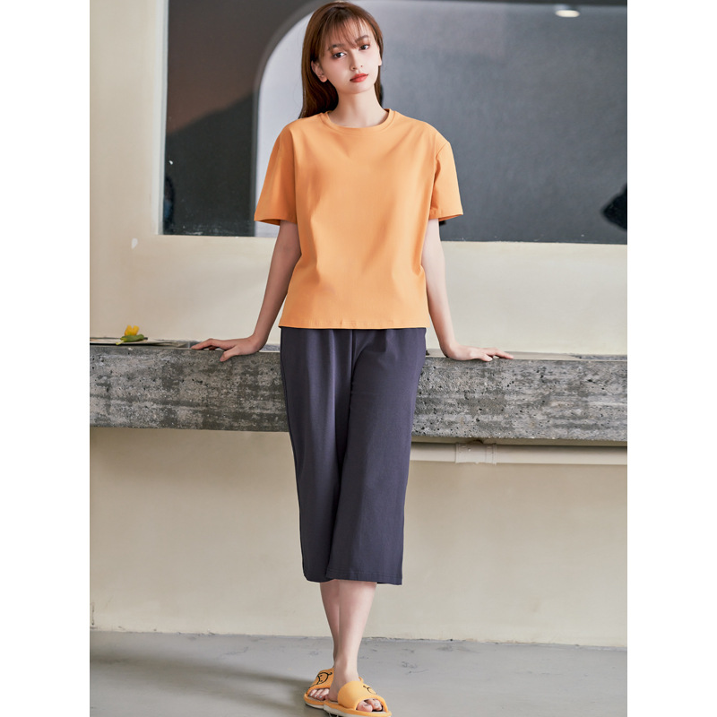 156 이탄 노랑 + 숯 [반팔 + 크롭 팬츠]