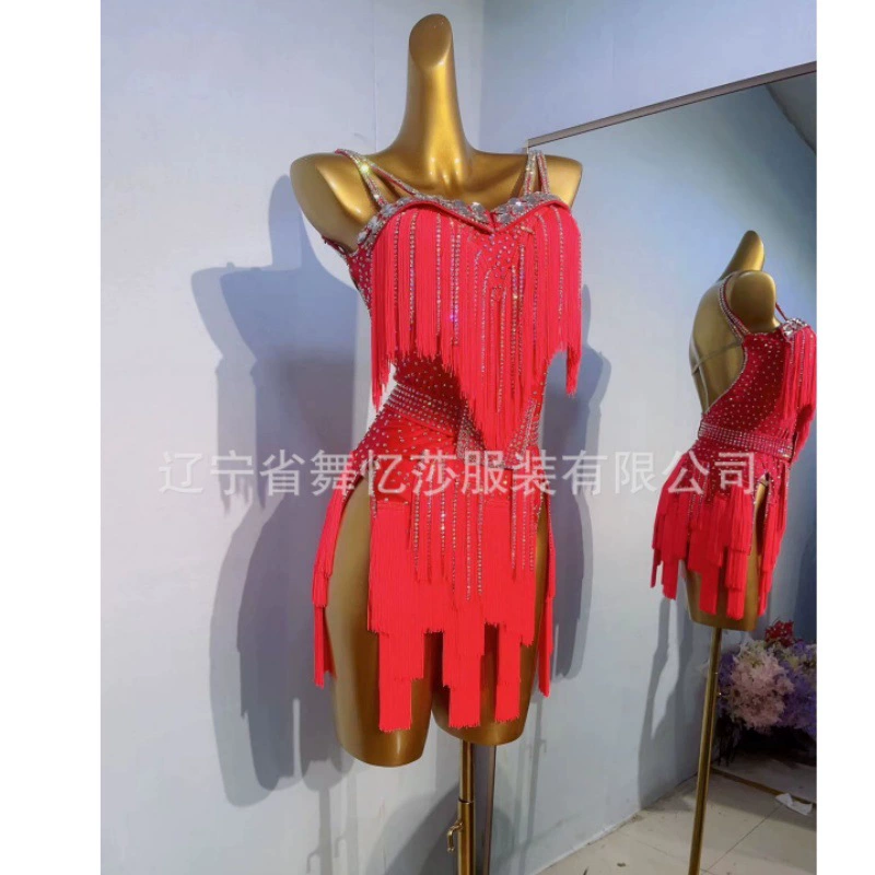 Новые национальные стандарты 2025 года: костюмы для латиноамериканских танцев для экзаменов, соревнований и выступлений, профессиональные сценические костюмы для взрослых танцевальных групп.