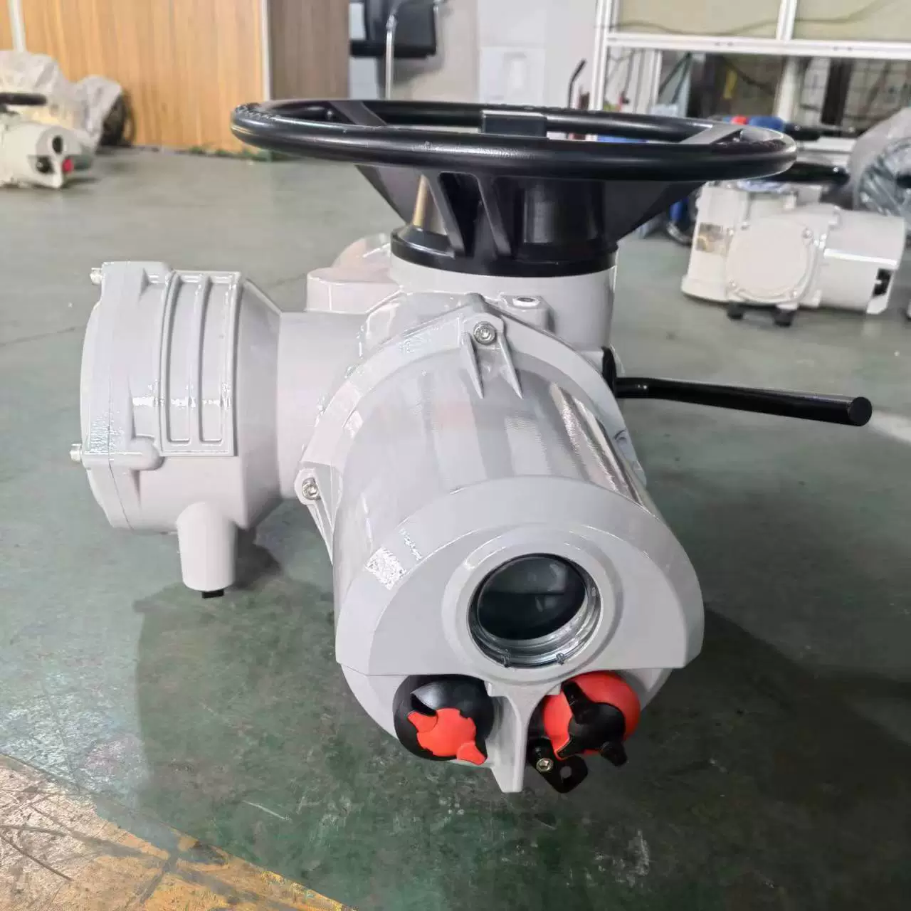 Шанхай Конней производит неинвазионные интеллектуальные интегрированные электрические приводы и электрические устройства раздельного типа.