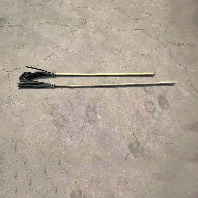 轮胎条二号扑火工具1.5 1.8m打火把消防森林灭火工具林场扑火拖把