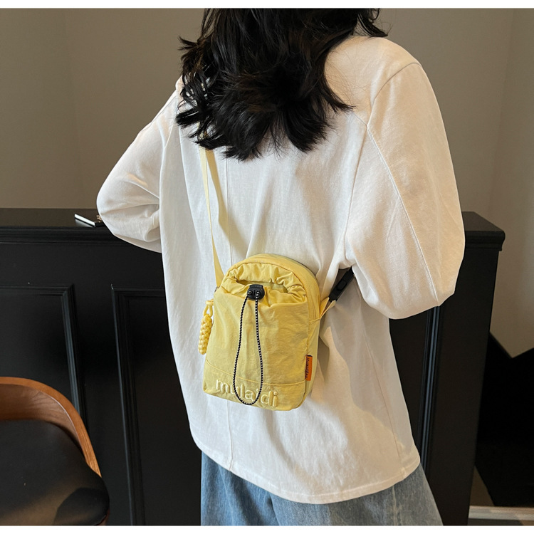 Water Bottle Integrated Bag, Japanese-Style Women's Solid Color Shoulder Bag, Commuter Small Crossbody Bag, Lightweight Travel Small Bag, Women's Bag Water Bottle Integrated Bag, Japanese-Style Women's Solid Color Shoulder Bag, Commuter Small Crossbody Bag, Lightweight Travel Small Bag, Women's Bag