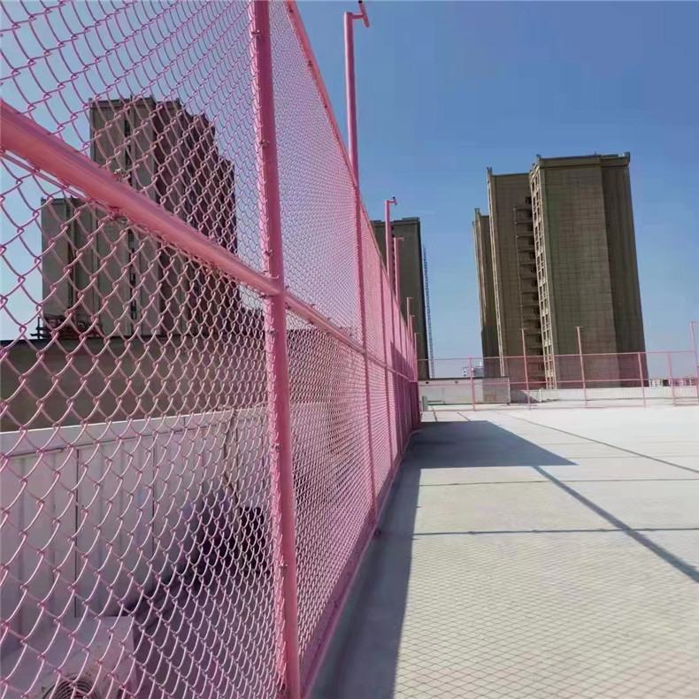 球场围栏批发篮球场护围栏 体育场勾花围网  学校球场围栏