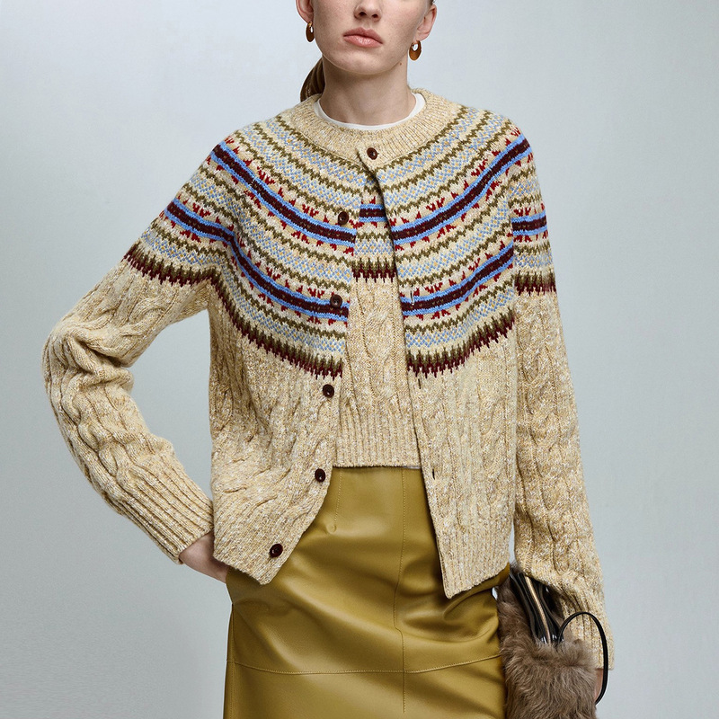 Amber Glow Fair Isle Vintage Cable Knit Wool-Cotton Blend Fancy Yarn Cardigan Autumn/Winter Sweater Amber Glow Fair Isle Vintage Cable Knit Wool-Cotton Blend Fancy Yarn Cardigan Autumn/Winter Sweater
