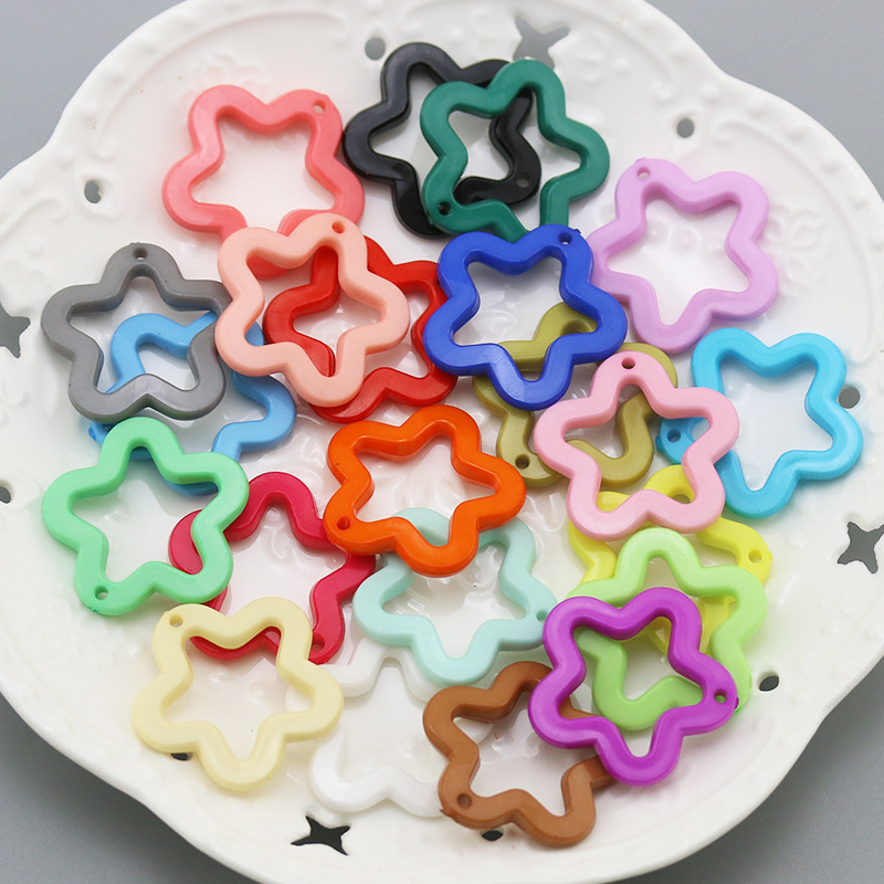 Color estrella de cinco puntas llavero acrílico colgante dopamina accesorios de joyería 30mm flor en forma de ciruela material