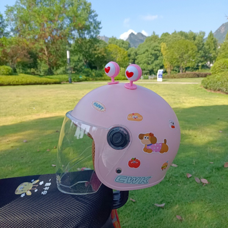 New National Standard Certified Winter Warm and Comfortable Electric Vehicle Motorcycle Safety Windproof Helmet for 1-8 Years Old, Cute and Resistant to Falling