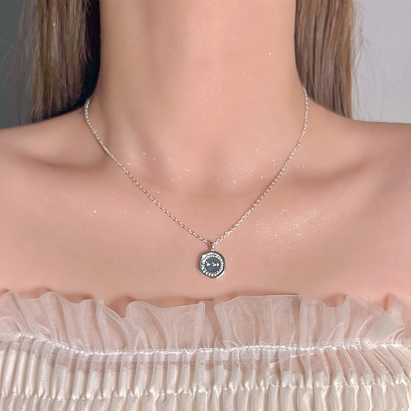 日常的に多用途な S925 スターリングシルバー アクアマリン バタフライ ネックレス、女性用、色あせしない、ニッチなハイエンドの軽い高級鎖骨チェーン、新しい|undefined
