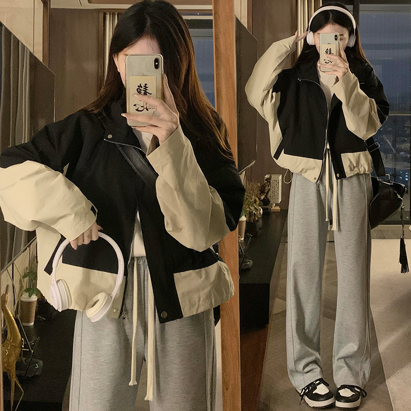 实拍黑白拼接连帽短款工装外套2025新款棒球服小个子冲锋衣夹克