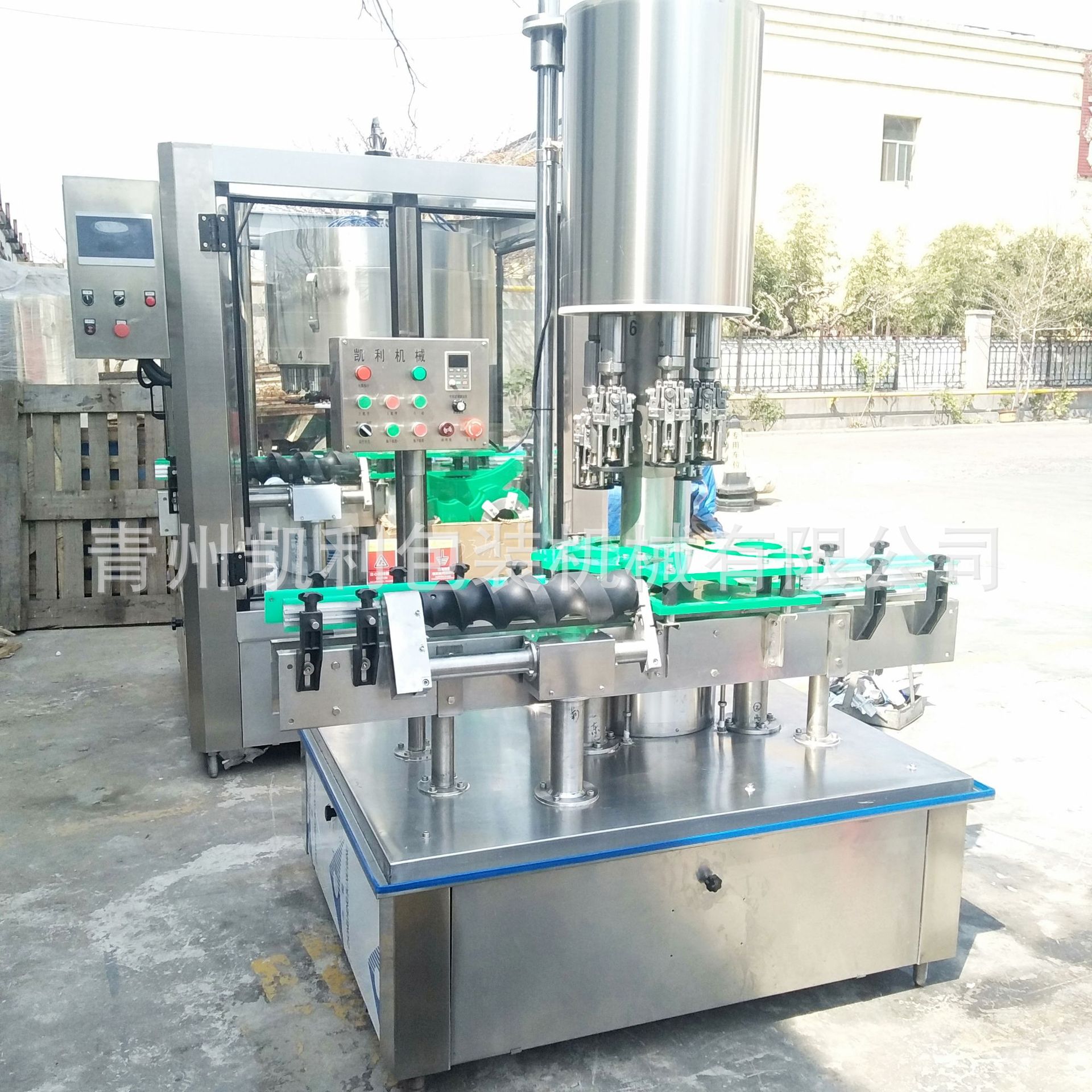 全自动扭断式铝盖旋盖机 螺纹铝盖封口机  白酒瓶铝盖旋盖机