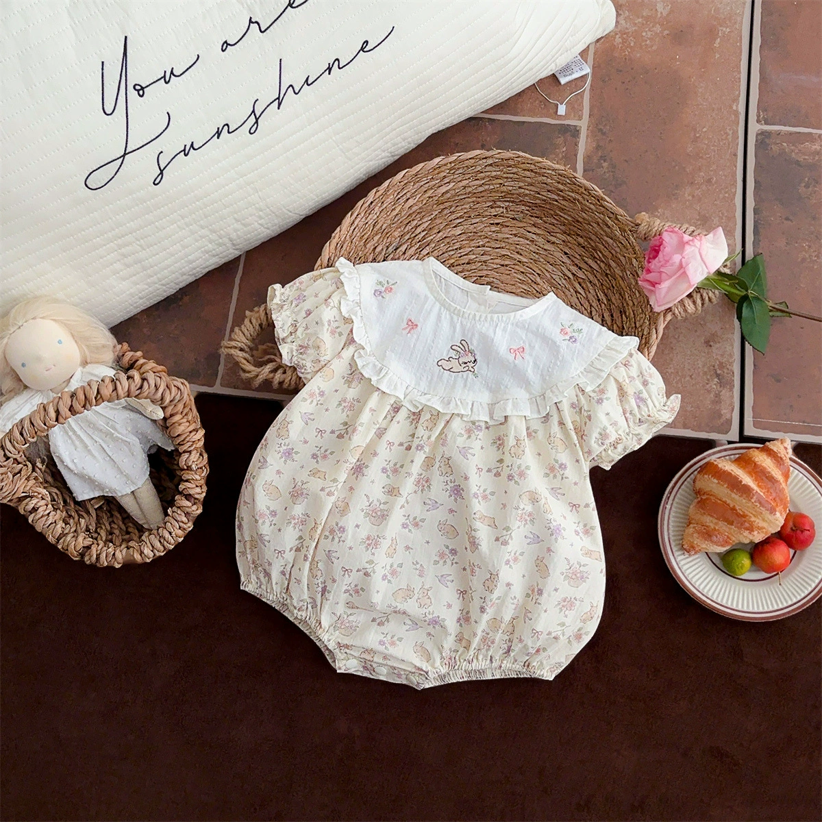 Детское летнее платье тонкая одежда новорожденного одежда для девочек сладкий милый кролик свежий цветочный пердун