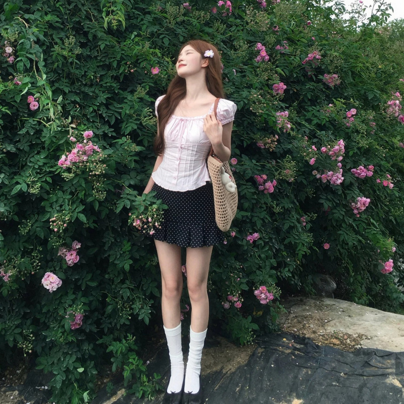 Korean-Style Gentle and Sweet Square-Neck Shirt for Women, Summer Fashion Slim-Fit Stylish Versatile Puff Sleeve Top Trendy