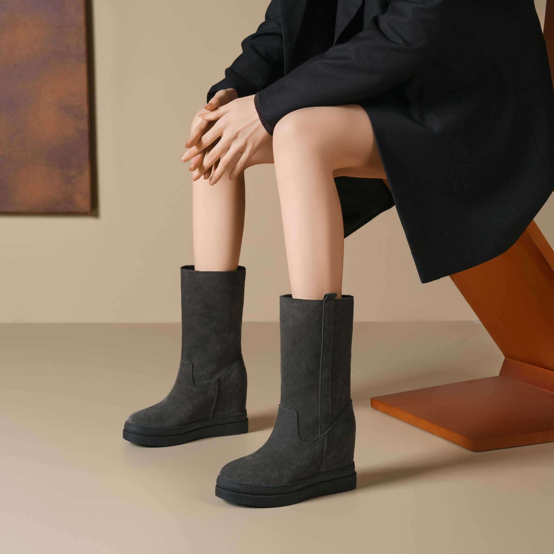 Boot nữ cổ thấp tăng chiều cao đế xuồng phong cách Hàn Quốc — Màu xám với fleece