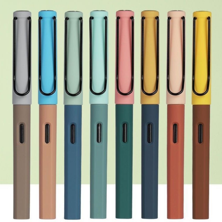 Pluma estilográfica correctora de postura, serie bicolor, punta de 0.38mm y 0.5mm, pluma estilográfica cómoda para estudiantes, cartucho de tinta universal de calibre 3.4