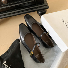 巨大で気持ちいいです新商品の羊皮マリー珍靴の女性の丸い頭の浅い口の1字はバックルをつけて通勤します。