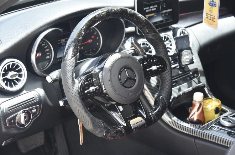 Suitable for Mercedes-Benz steering wheels of A-Class, C-Class, E-Class, ML old models, upgraded to new models, modified AMG carbon fiber steering wheel assembly