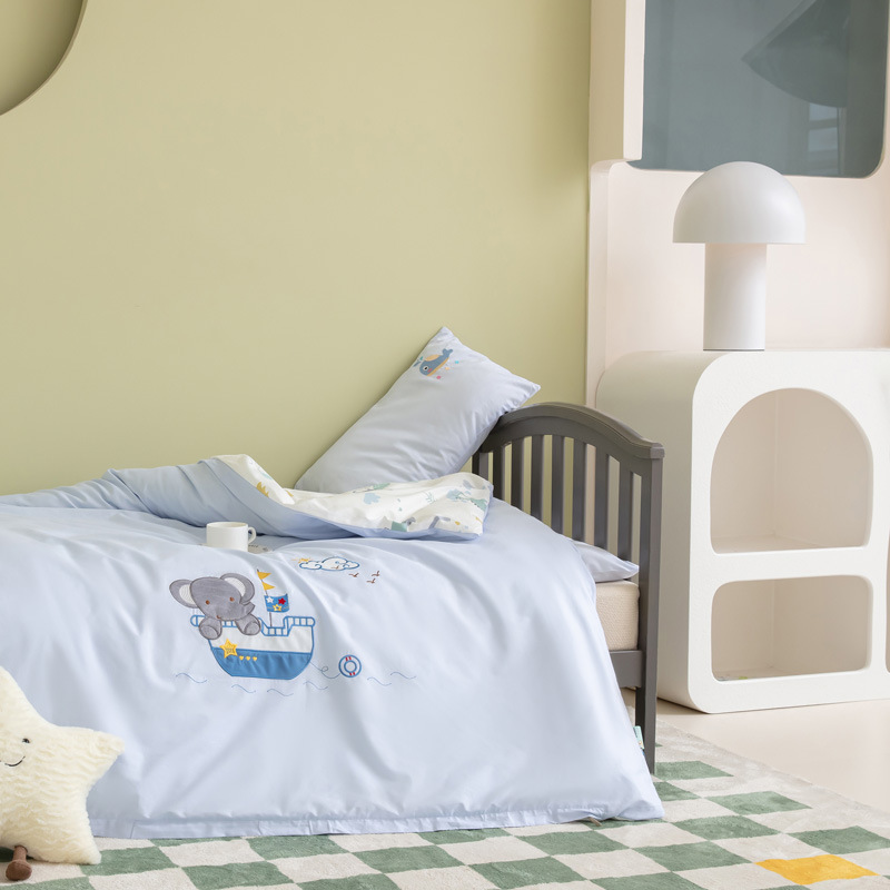 블루 엘리펀트 크루즈