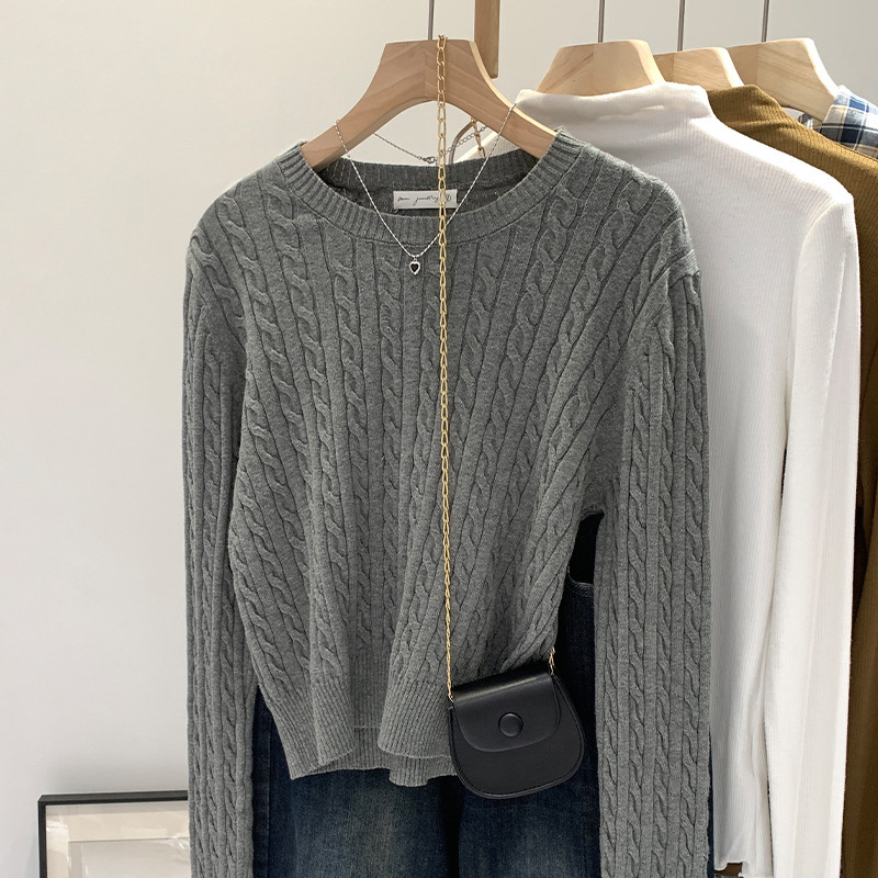 European goods in stock texture inside the base sweater women's autumn 2024 new high-end super good-looking small style sweater