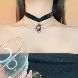 复古宫廷暗黑万圣节蜘蛛项链圆牌流苏颈链洛丽塔吊坠锁骨链choker