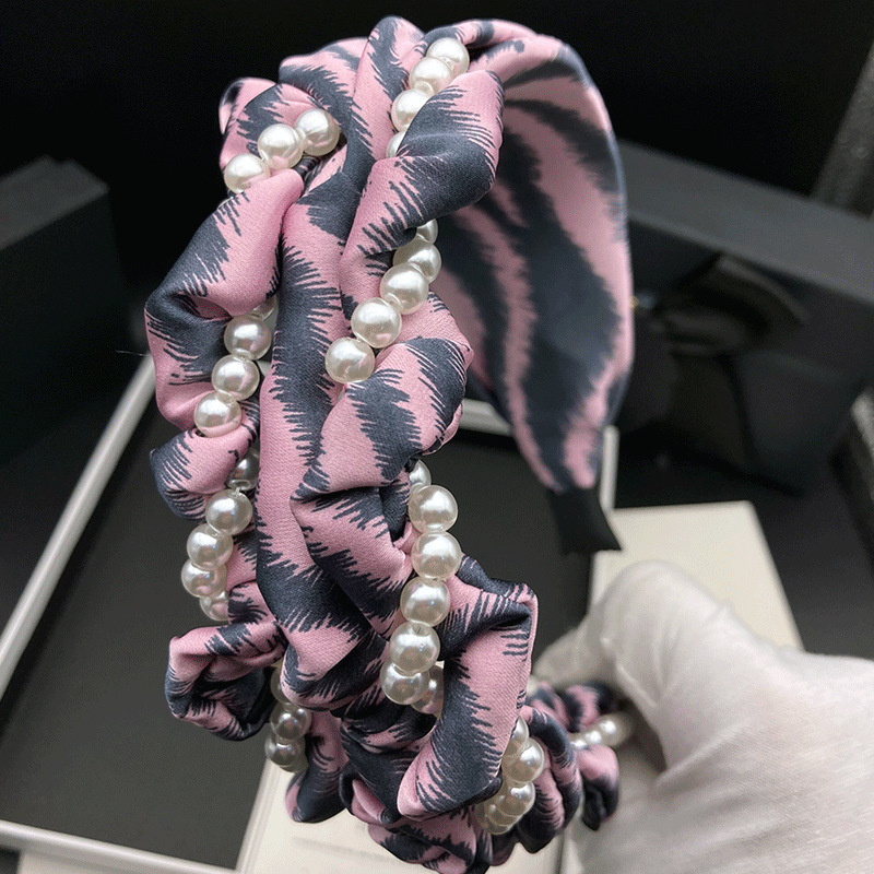 香港スタイルのファッショナブルな新しいヘアピンと女性用ヘアフープ、パール巻き高頭頂頭飾り、西洋風のつば広ヘアプレス洗顔ヘッドバンド|undefined