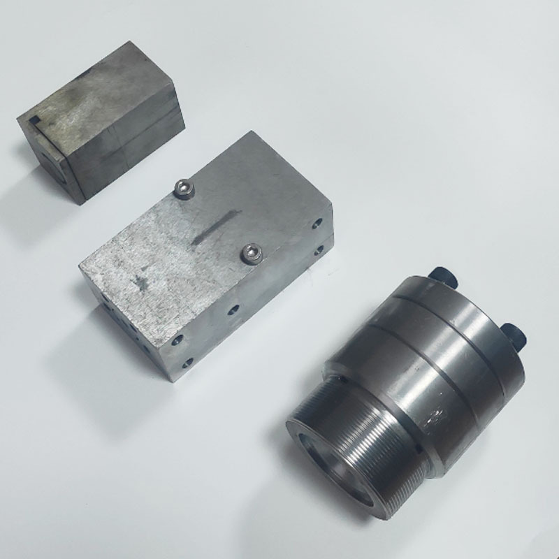 factory Price Squeeze mould Freezer Rubber strip Profiled bar mould Squeeze Stereotype Refrigerator Sealing strip Flex