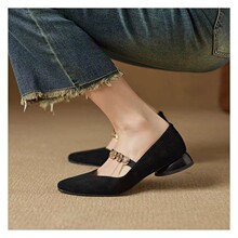 ���뷨ʽ���ż���һ�ִ�������ЬŮ�����¿�ĥɰ��ͷ�ָ�ǳ�ڵ�Ь
