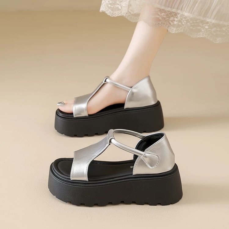 Las sandalias de verano para mujeres 2026 nuevas sandalias casuales con suela gruesa, sandalias romanas de moda.