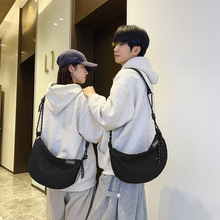 eٴμW\Ӱͨڰr¿бŮ