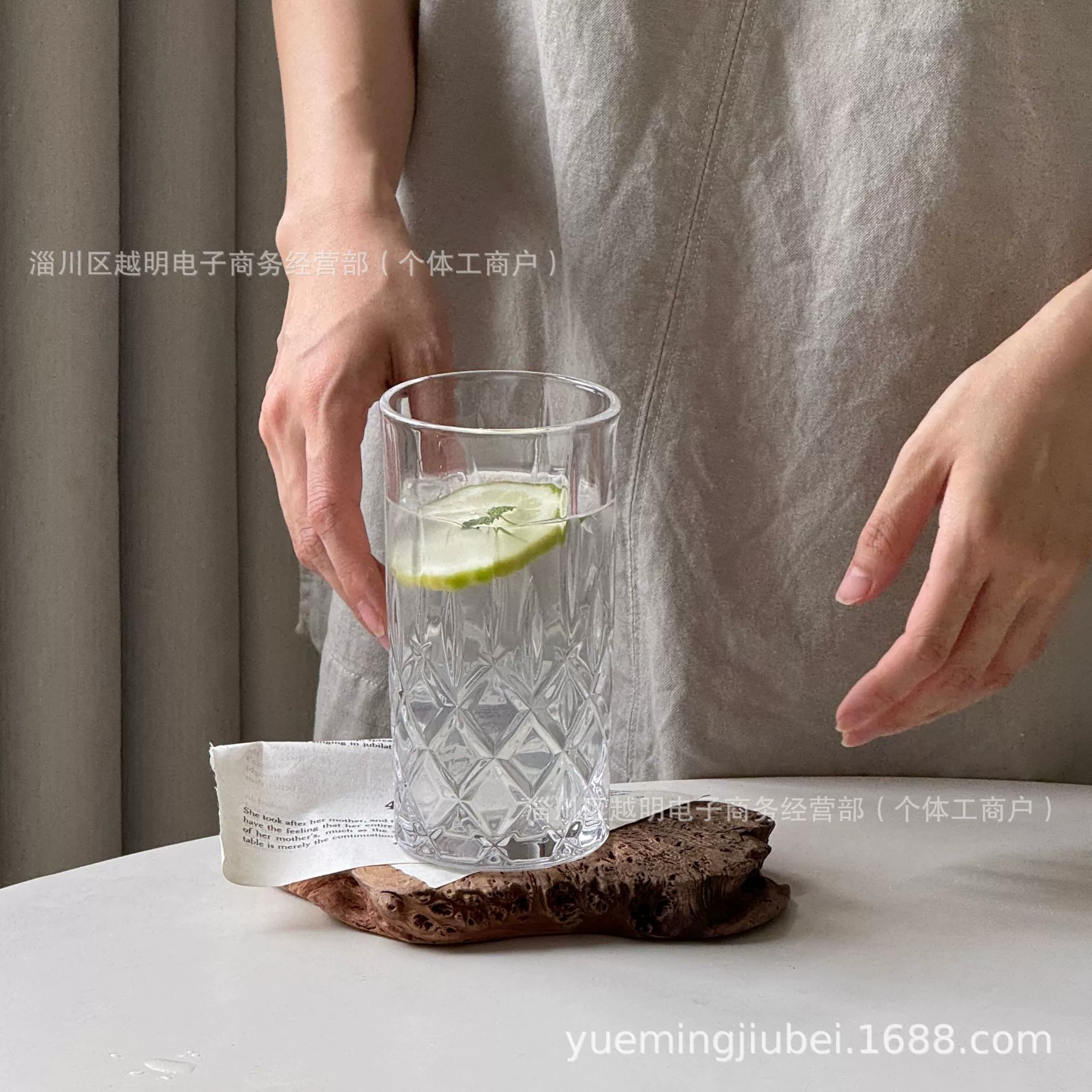 High quality set, transparent retro glass