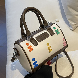 2024 spring new popular contrast color niche bag women's fashion all-match messenger bag casual portable pillow bag