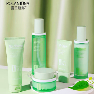 ¶�m����С��ƿ�J�C���B�o�w���bϴ����ˬ�wˮ���AҺ��˪�沿�o��