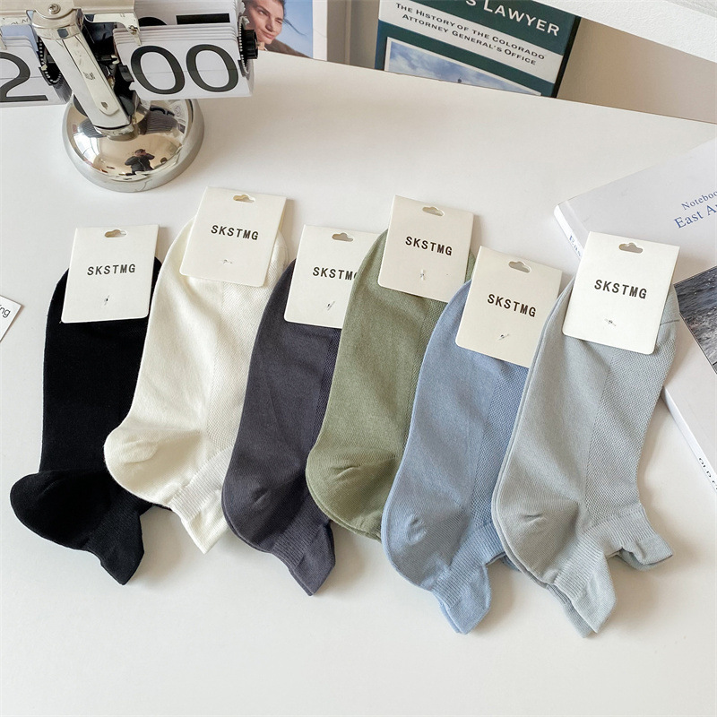 Tile boat socks men's summer thin solid color socks Joker casual sports breathable men's socks with sneaker wholesale Tile boat socks men's summer thin solid color socks Joker casual sports breathable men's socks with sneaker wholesale