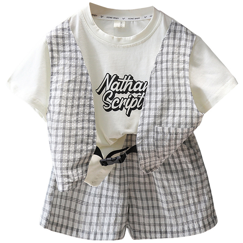 7175 Traje de verano para niños 2025 Nuevo traje de dos piezas falso rojo de Internet para niños Verano coreano de dos piezas de manga corta de la calle frita