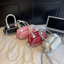 英伦复古邮差风手提包包女2025春季小众休闲多用通勤单肩双肩包潮