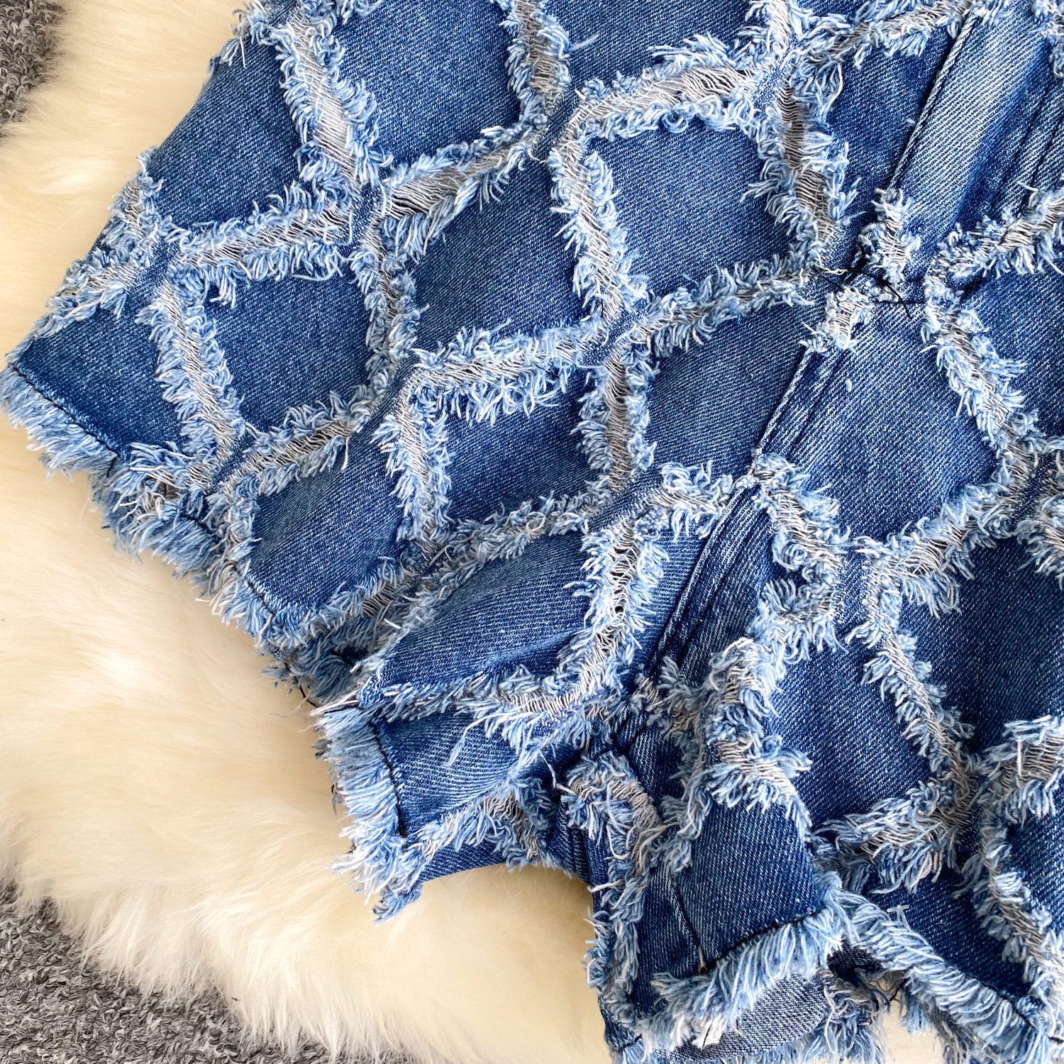 Women's Denim Shirt And Shorts Set Diamond Pattern Frayed Edge_voghion.com