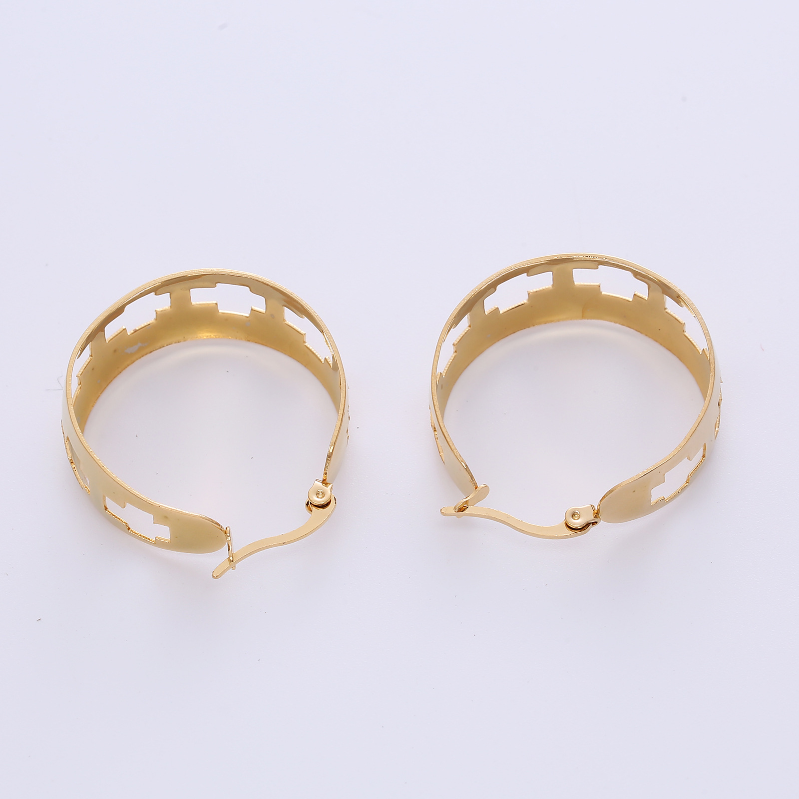 Exaggerated Geometric Stainless Steel Earrings Hollow Out Stainless Steel Earrings