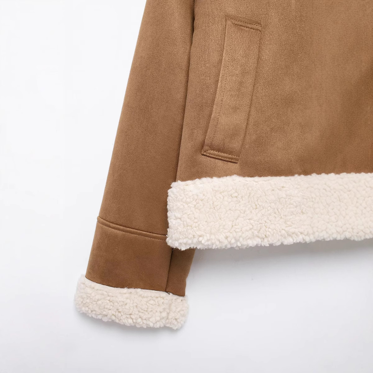 Europa y los Estados Unidos al por mayor transfronterizo 2024 otoño y invierno nuevo tipo de piel en una chaqueta de doble cara chaqueta corta retro chaqueta corta mujer